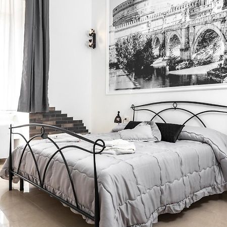 Emperooms Guest House Roma Esterno foto