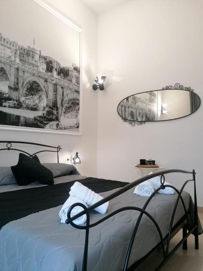 Emperooms Guest House Roma Esterno foto