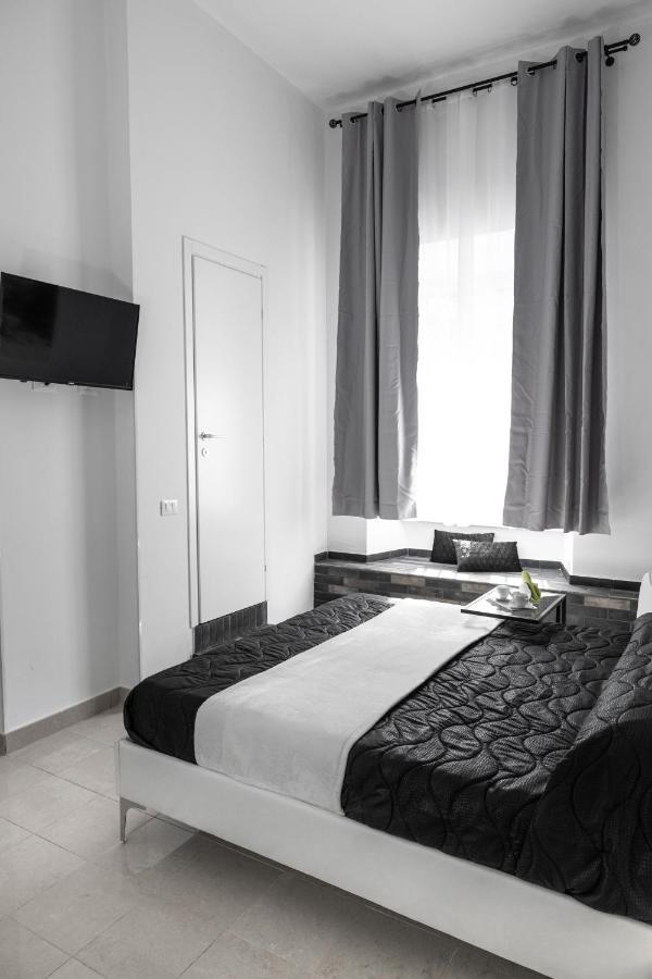 Emperooms Guest House Roma Esterno foto